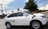 Беспилотный автомобиль Google впервые попал в аварию с пострадавшими
