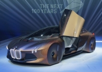 Первый автономный электромобиль следующего поколения BMW i NEXT будет выпущен в 2021 году