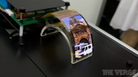 Компания Sharp презентовала первый прототип гибкого OLED-экрана